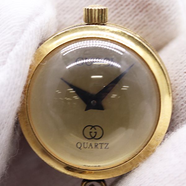 Gucci Sherry Quartz Gold Dial Pendant Watch Pocket — view 2