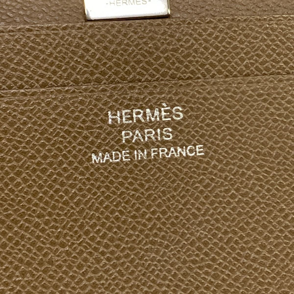 Hermes Card Case Medall Etoupe Silver 2025.11 — view 4