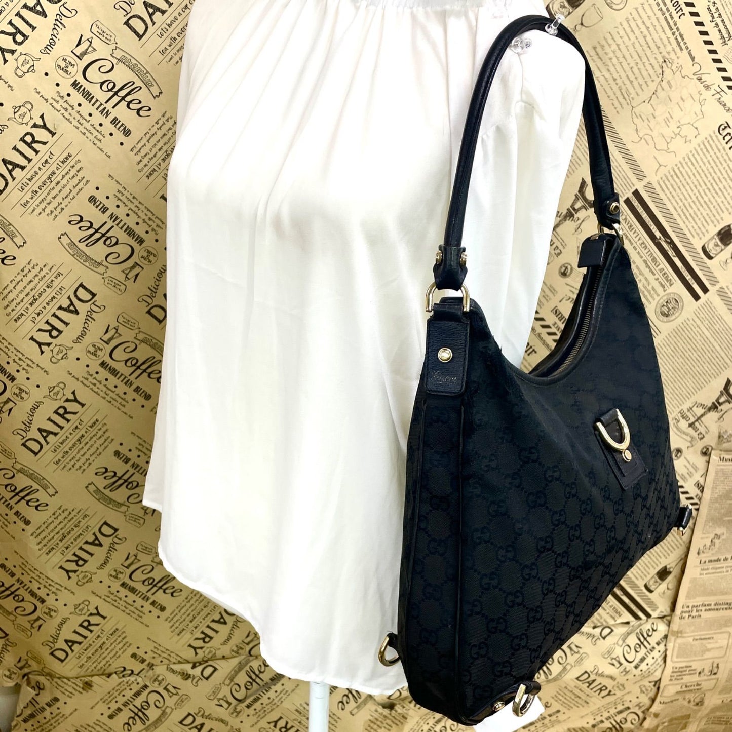Gucci Abbey Shoulder Bag GG Canvas Black — view 3