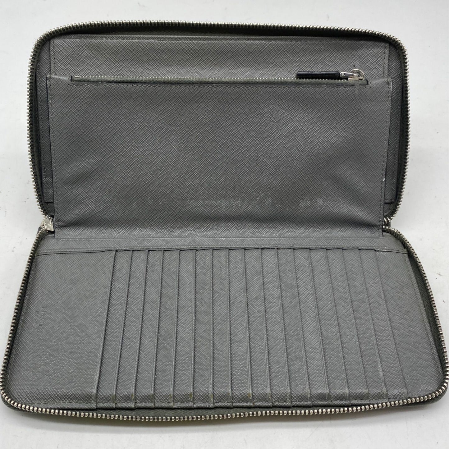 Prada Organizer Wallet Bifold Saffiano — view 6