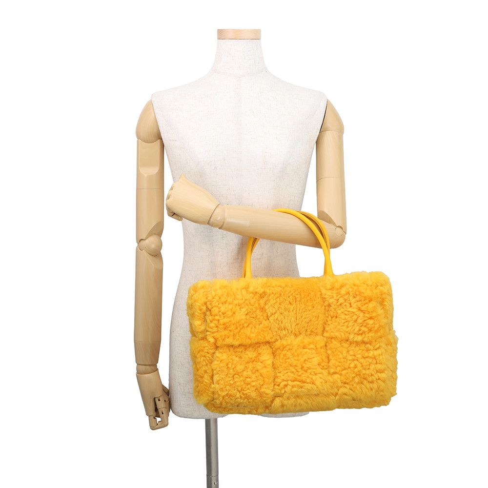 Bottega Veneta Handbag Arco Tote — view 4