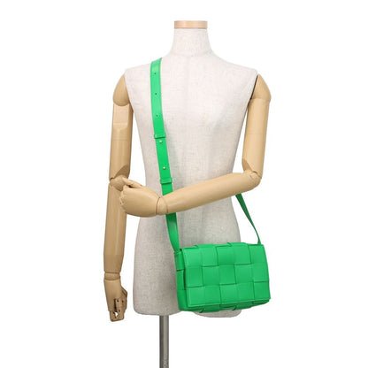 Bottega Veneta Shoulder Bag Maxi Intrecciato Cassette Green — view 4
