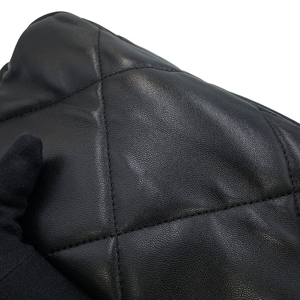 Chanel Chain Shoulder Bag 19 CC Logo Shiny Lambskin Black — view 7