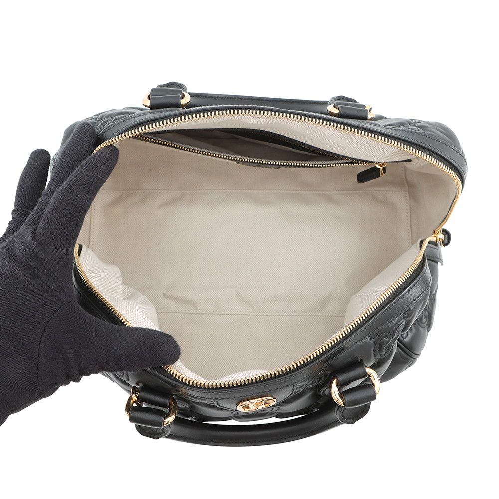Gucci GG Matelasse Leather 2-Way Shoulder Bag Black — view 7