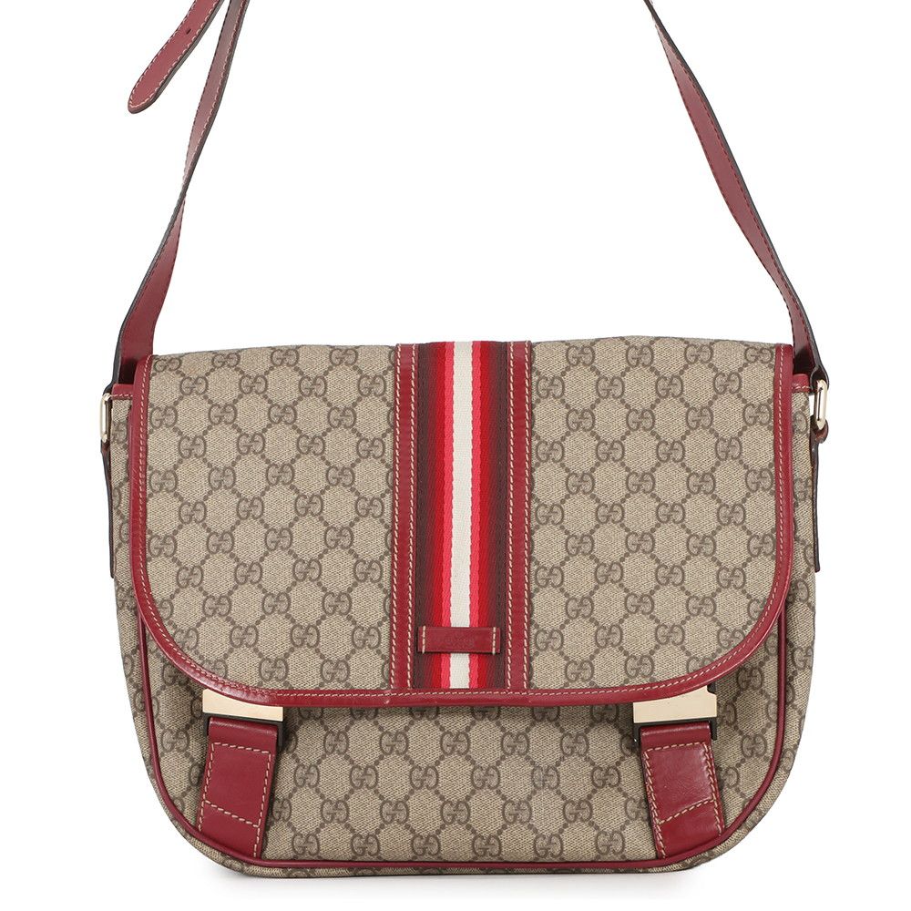 Gucci Shoulder Bag GG Supreme