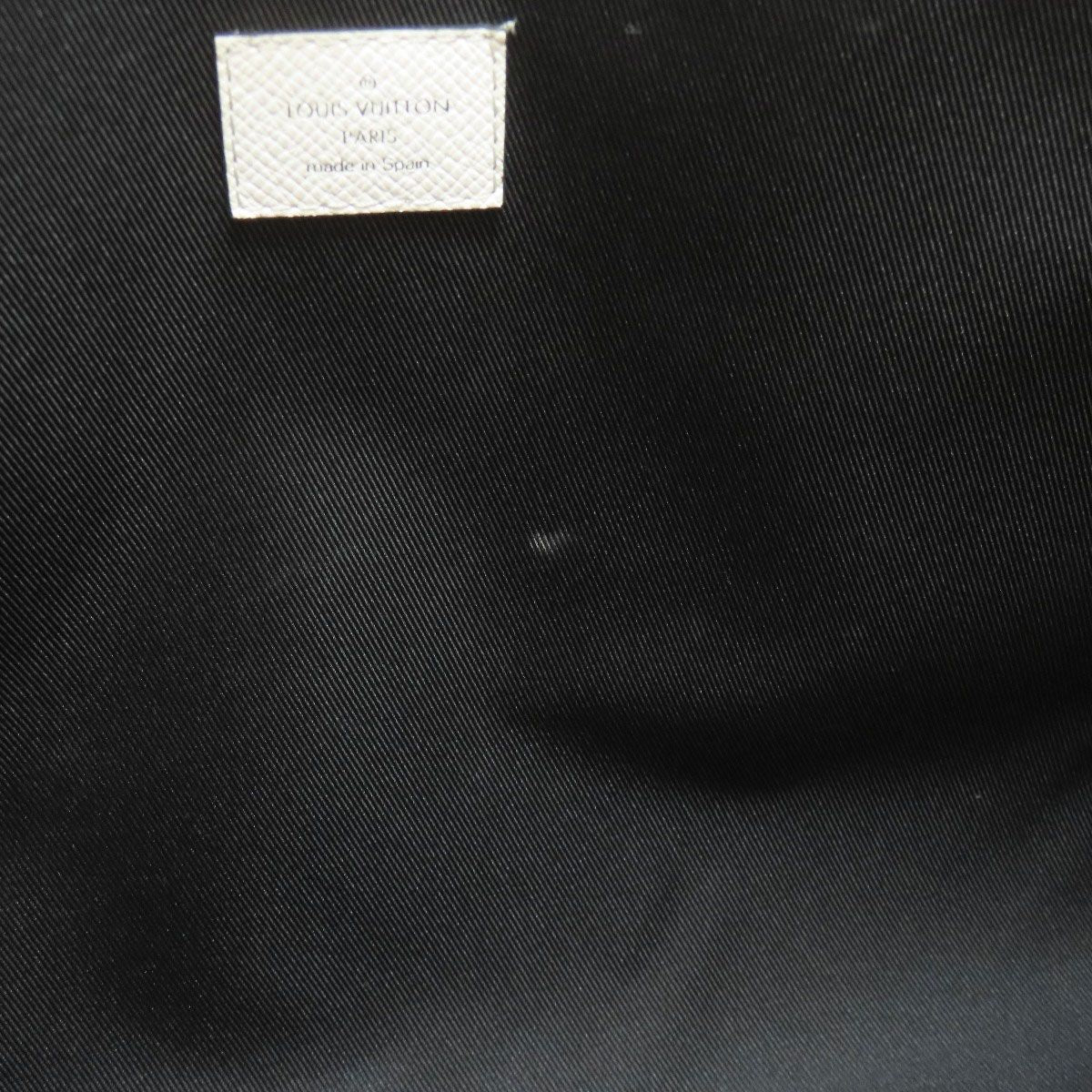 Louis Vuitton Weekend Tote NM Taigarama — view 8
