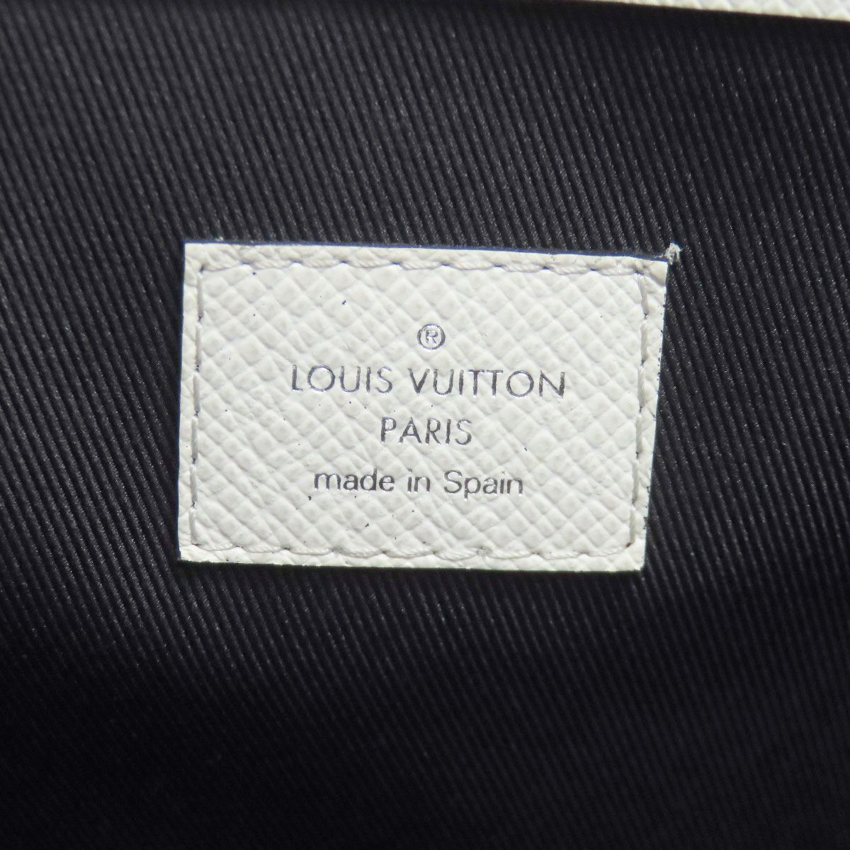 Louis Vuitton Weekend Tote NM Taigarama — view 6