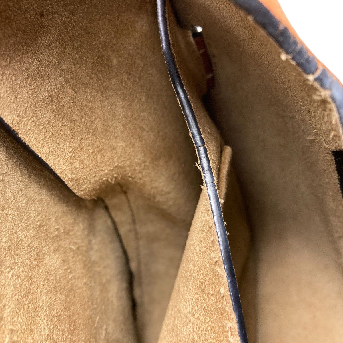 Loewe Gate Shoulder Bag Calf — view 8