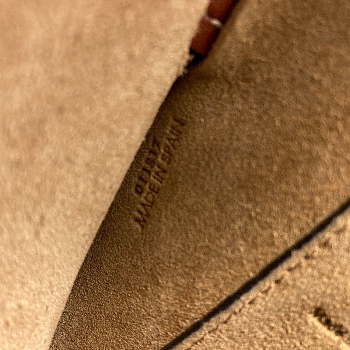 Loewe Gate Shoulder Bag Calf — view 7