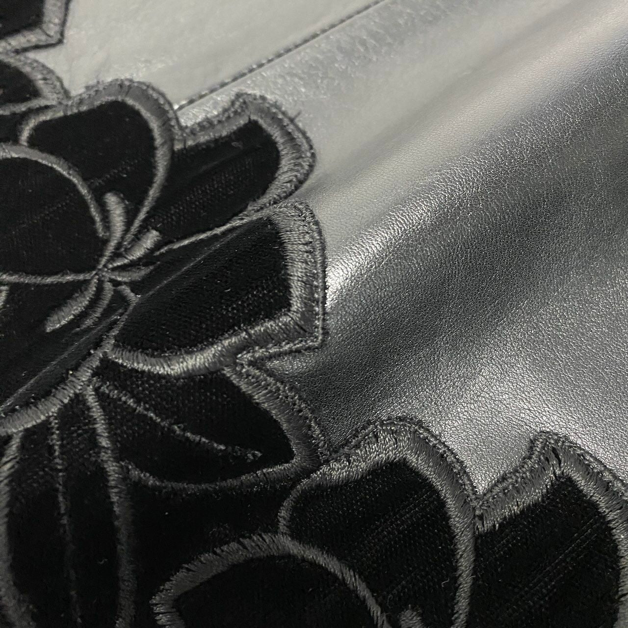 Loewe Leather Skirt Knee Length Flower Motif Floral Pattern 38 Black — view 7