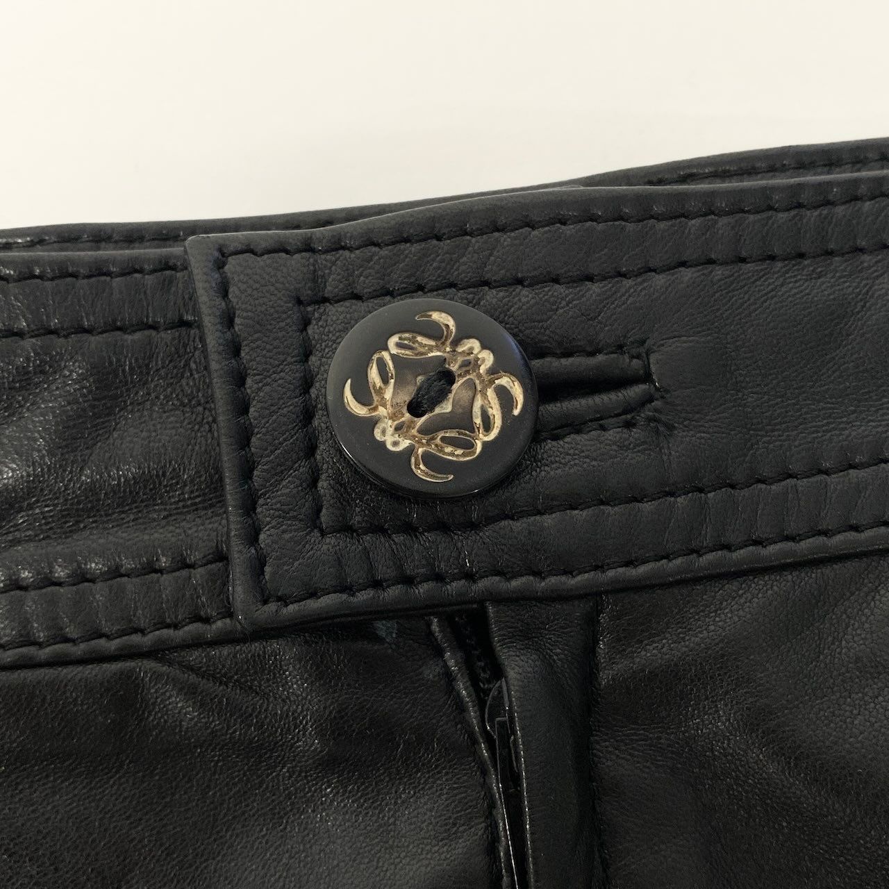 Loewe Leather Skirt Knee Length Flower Motif Floral Pattern 38 Black — view 8