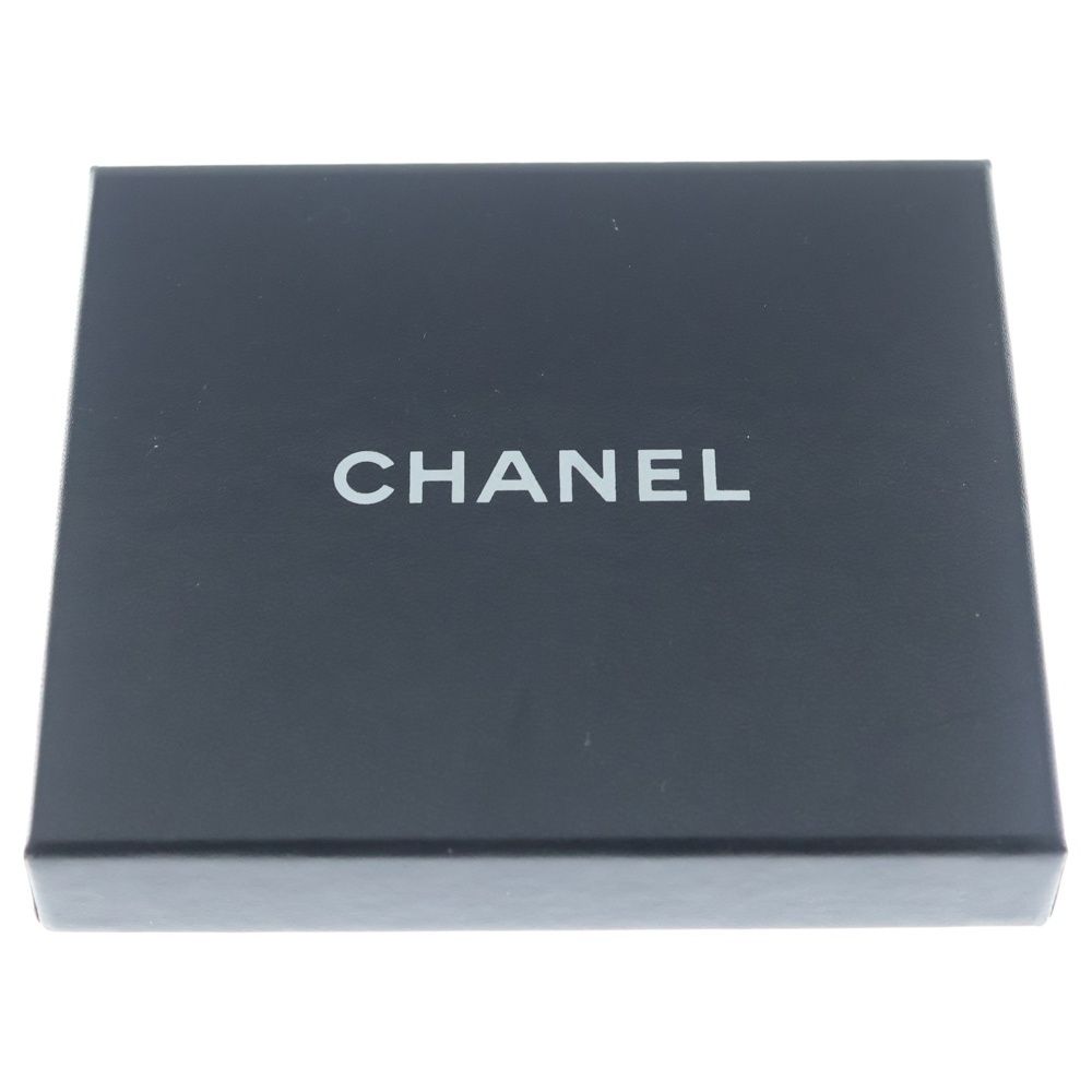 Chanel Pearl Necklace 26 Ivory Gold — view 6