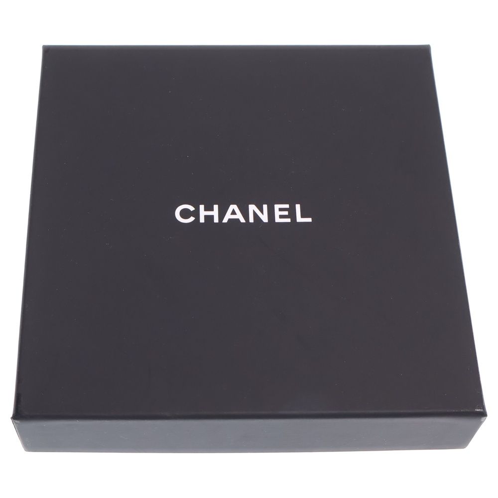 Chanel Heart Line Stone Logo Necklace Gold — view 6