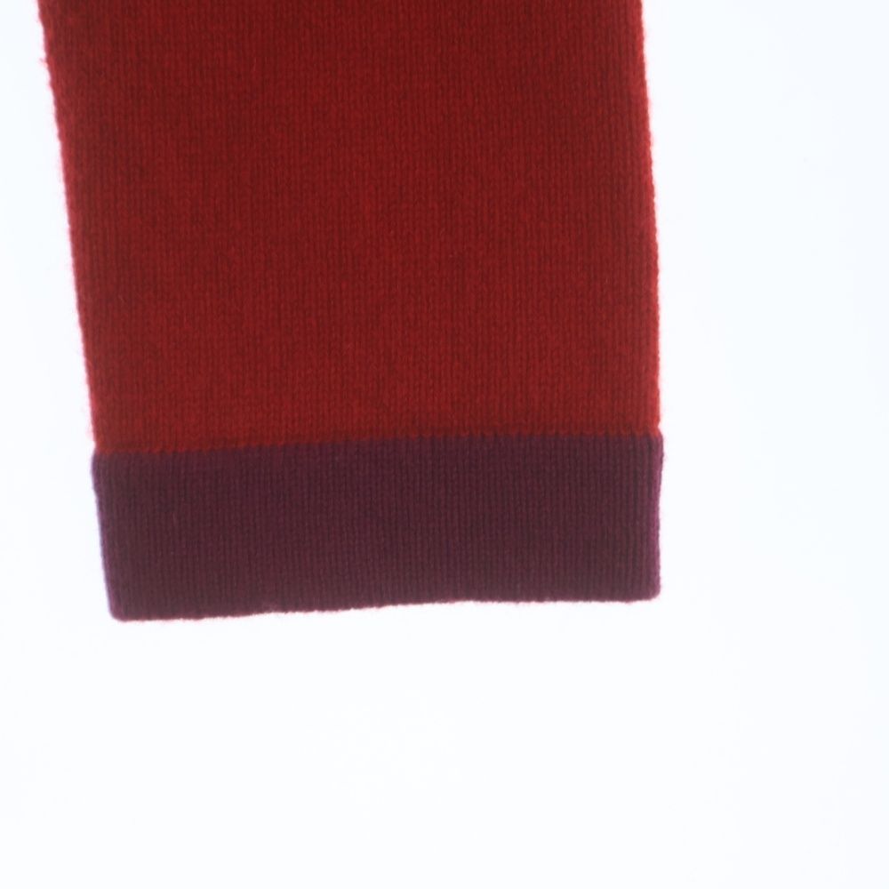 Chanel CC Logo Button Cashmere Knit Short Jacket Cardigan Red — view 5