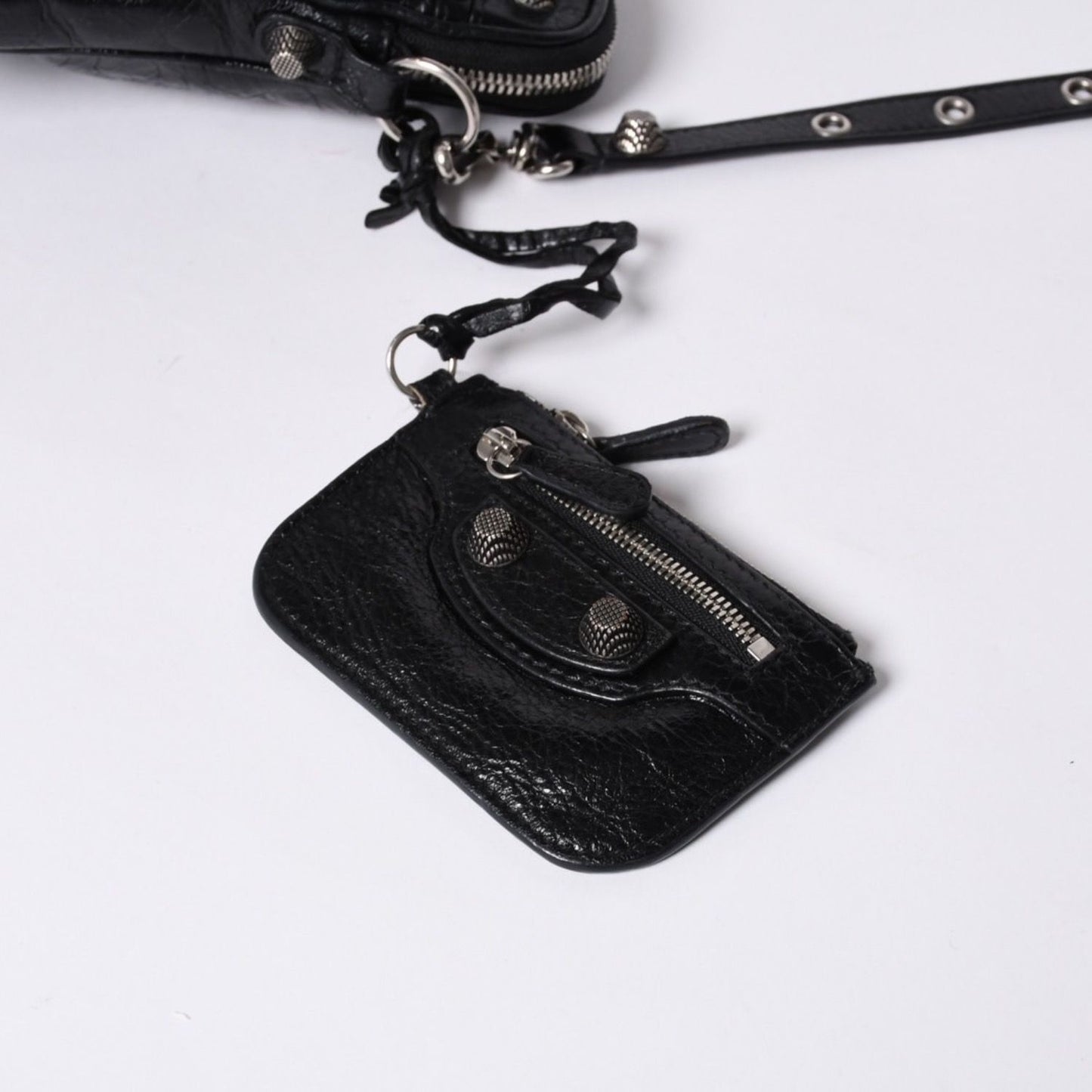 Balenciaga le Cagole Shoulder Bag Black Silver — view 7