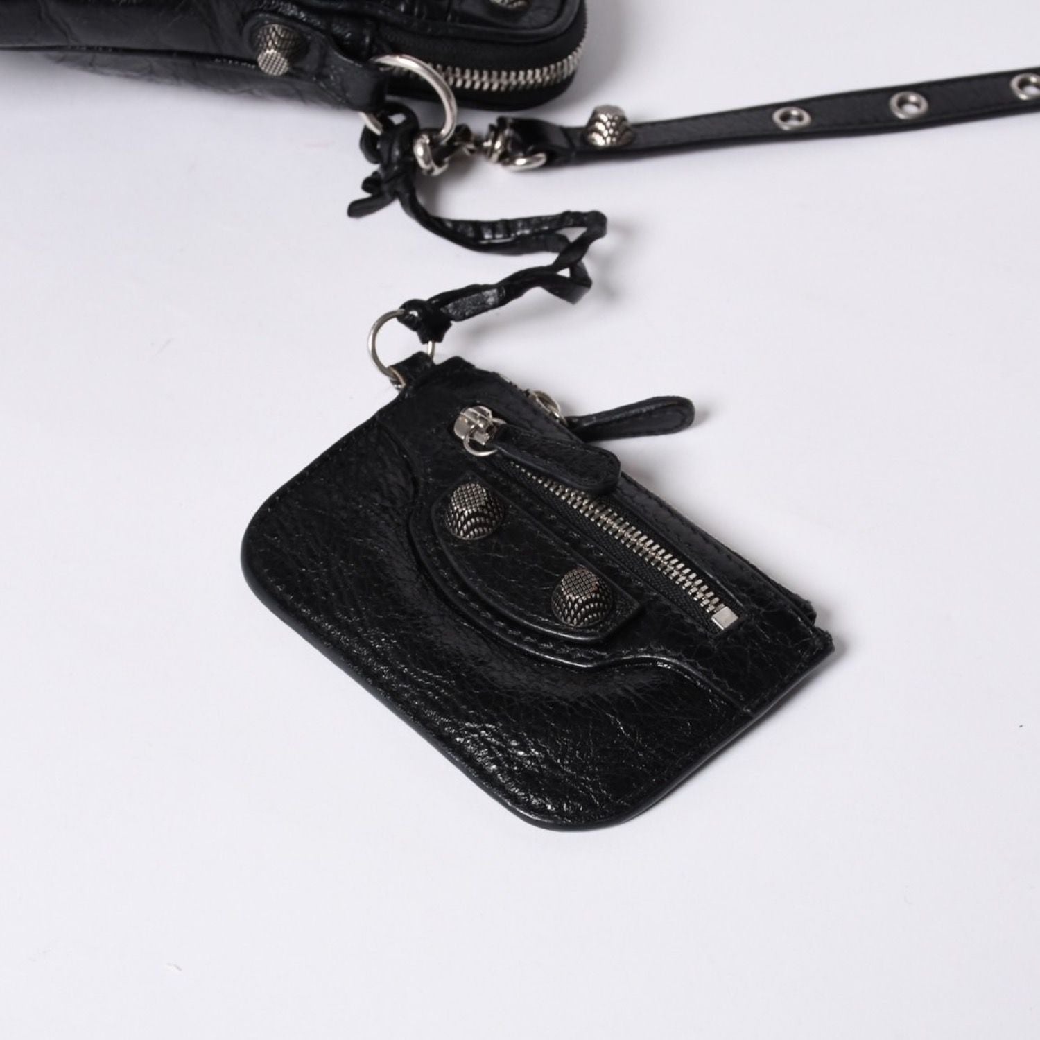 Balenciaga le Cagole Shoulder Bag Black Silver — view 7