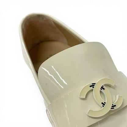 Chanel Loafers Leather Shoes Patent Ivory CC Logo Flat — view 9
