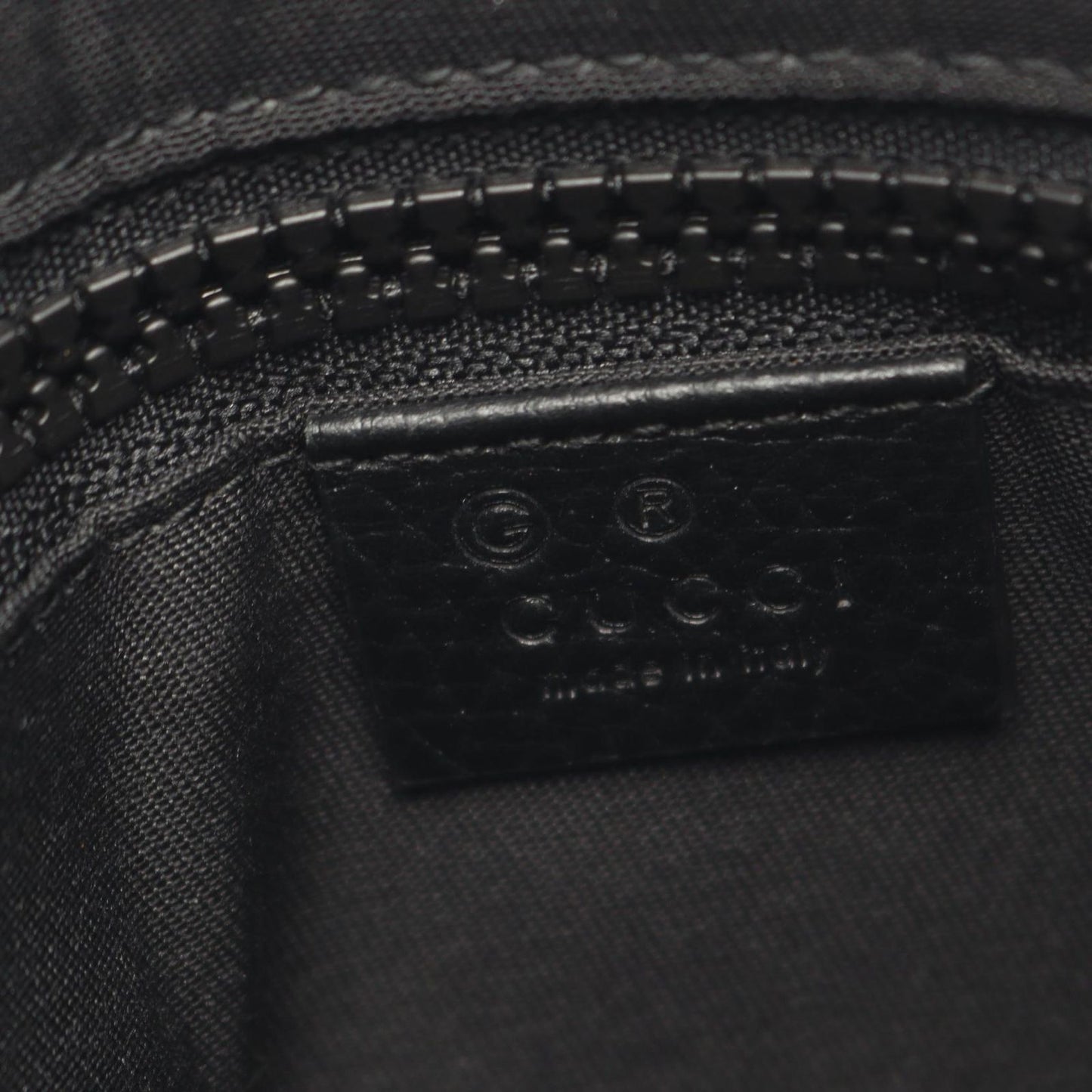 Gucci Shoulder Bag GG Pattern Black Nylon Leather — view 4