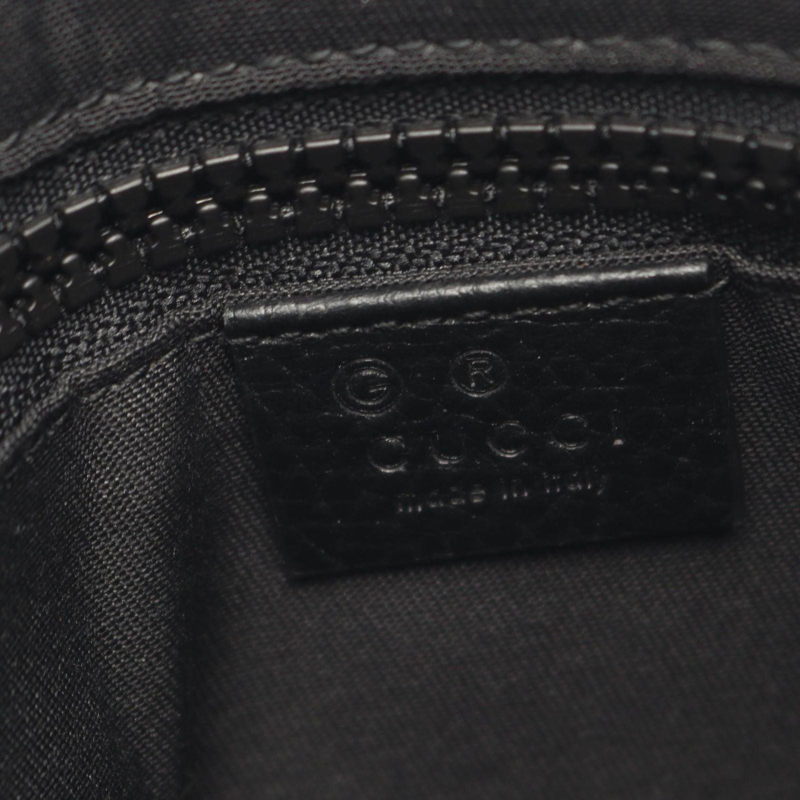 Gucci Shoulder Bag GG Pattern Black Nylon Leather — view 4