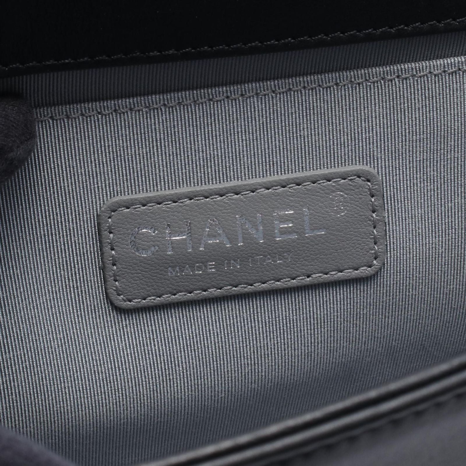 Chanel Shoulder Bag Black Leather Chain — view 4