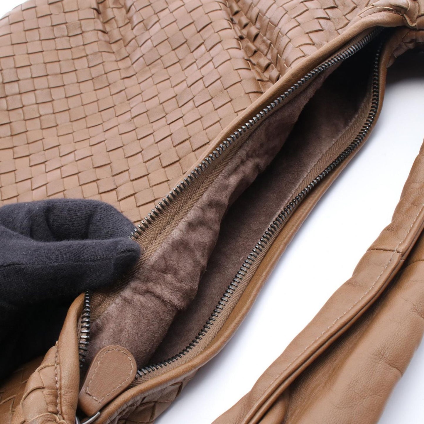 Bottega Veneta Shoulder Bag Intrecciato Brown Lambskin — view 5