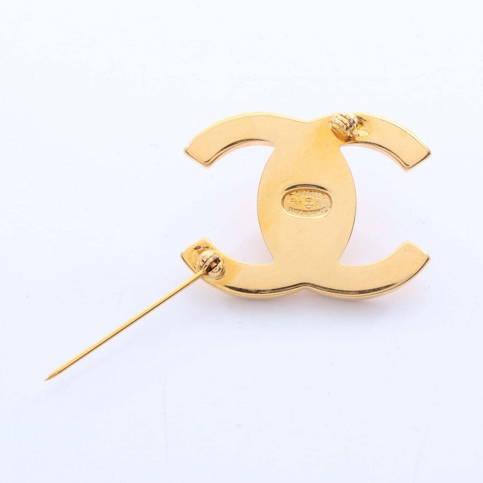 Chanel Brooch CC Logo Turnlock Motif — view 2