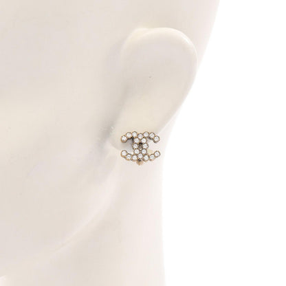 Chanel Earrings CC Logo — view 4