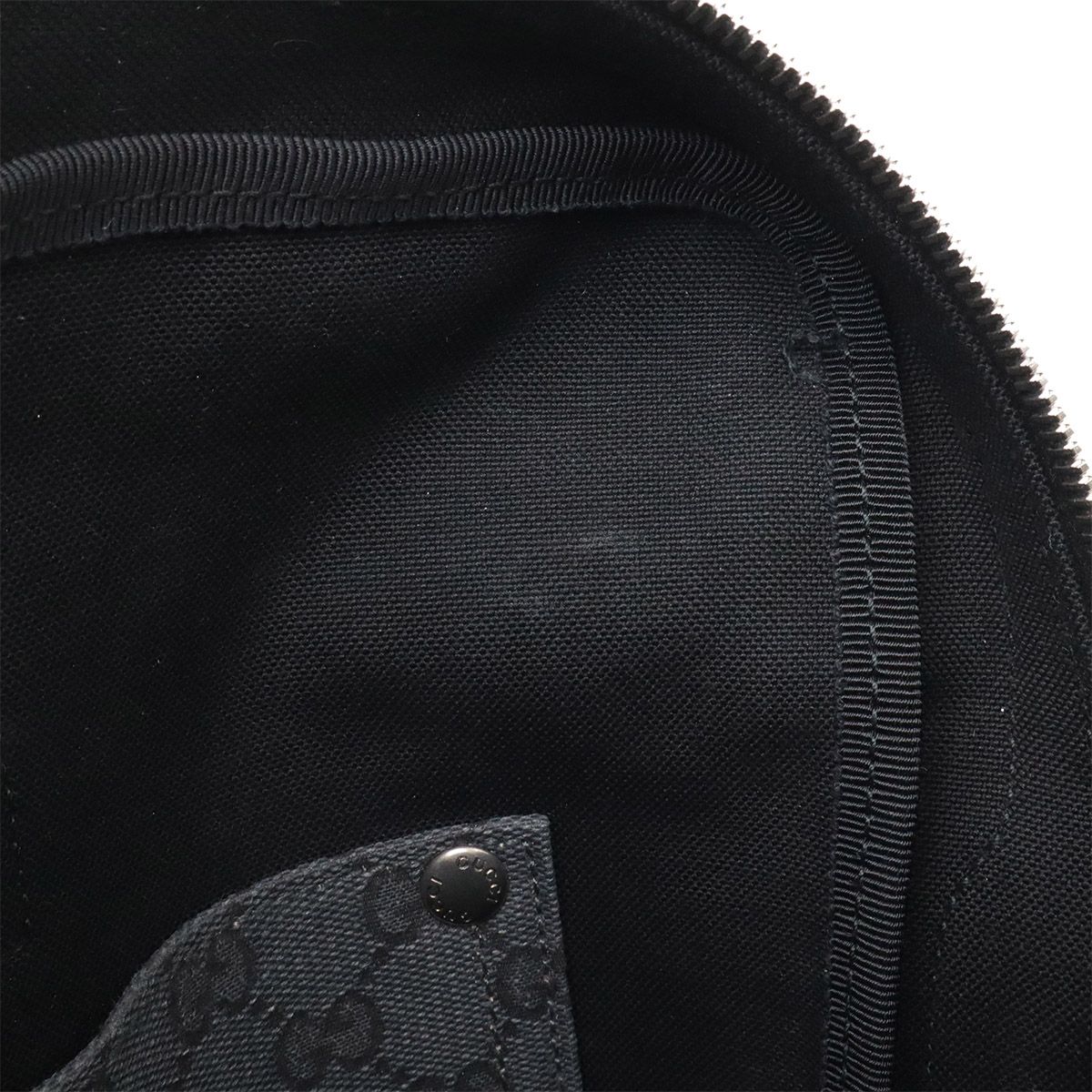 Gucci GG Canvas Shoulder Bag Crossbody Dark Gray Black — view 8