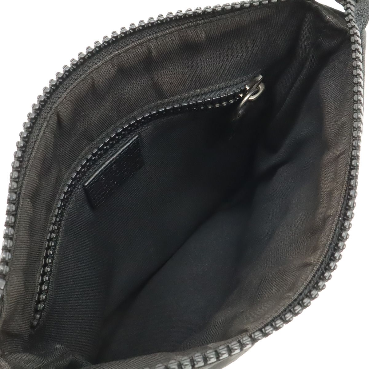 Gucci GG Nylon Shoulder Bag Crossbody Depth Leather Black Gray Silver — view 6