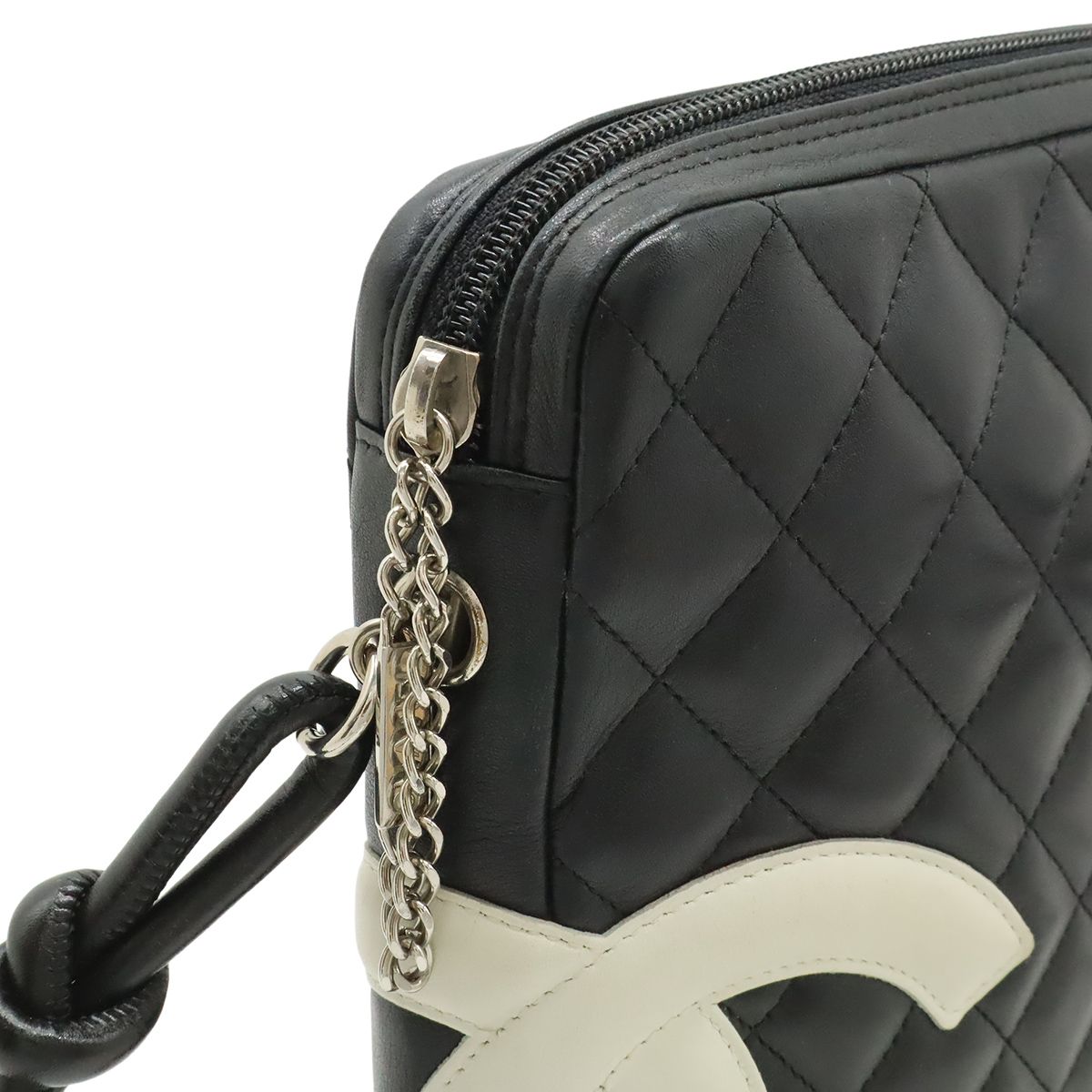 Chanel Cambon Line CC Logo Pochette Shoulder Bag Crossbody Soft Calf Black White — view 4