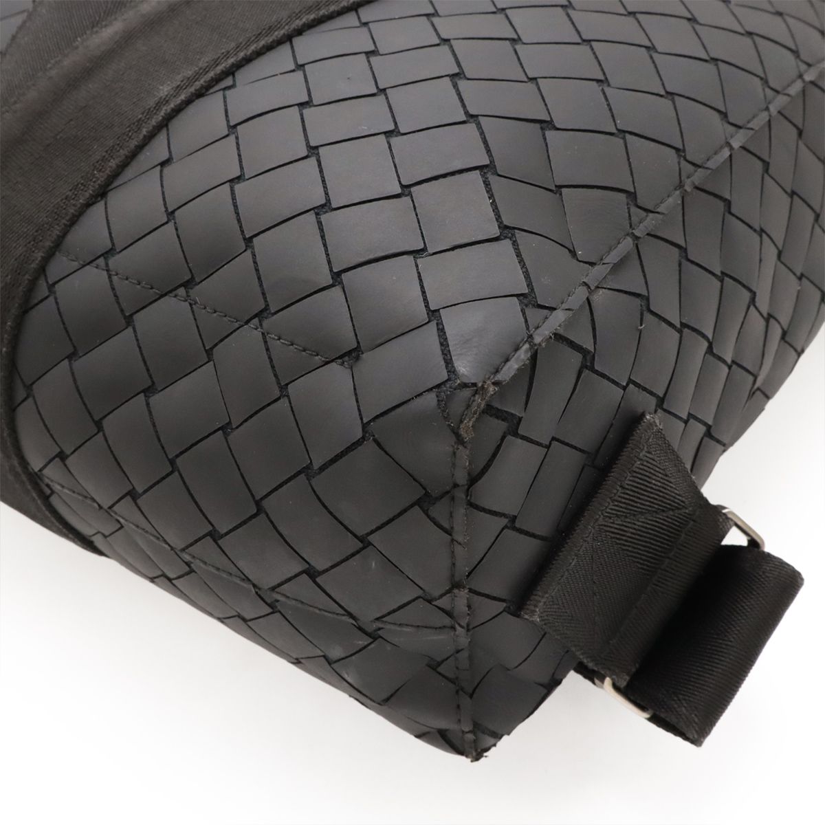 Bottega Veneta Intrecciato New Rubber Backpack Black — view 3