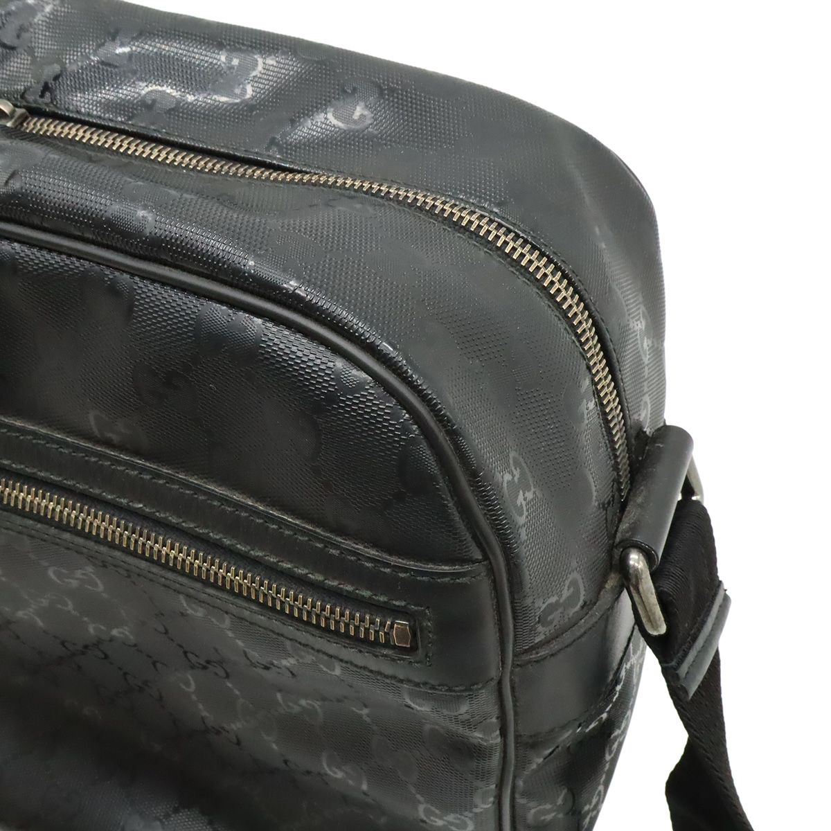 Gucci GG Supreme Shoulder Bag Crossbody Leather Black Silver — view 8