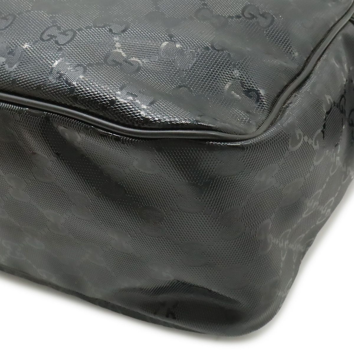 Gucci GG Supreme Shoulder Bag Crossbody Leather Black Silver — view 3