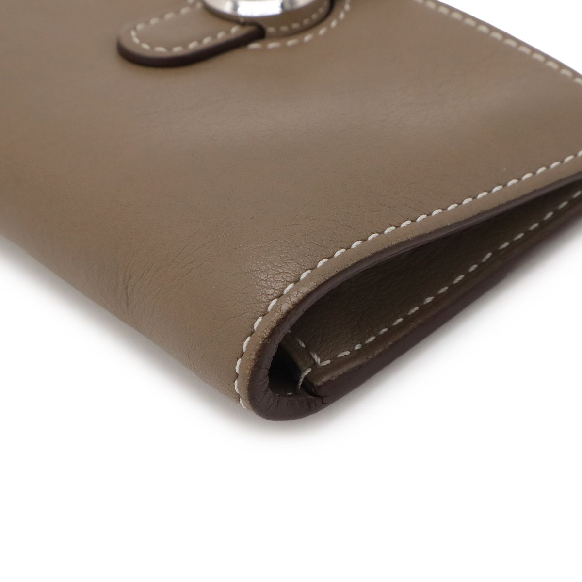 Hermes Dogon Key Case Coin Purse Card with Chain Voswift Leather Etoupe Gray — view 3