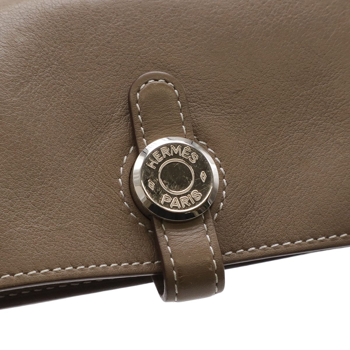 Hermes Dogon Key Case Coin Purse Card with Chain Voswift Leather Etoupe Gray — view 4