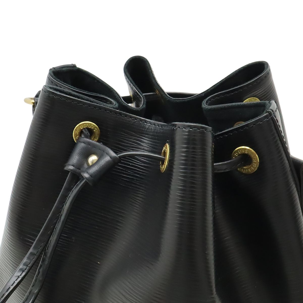 Louis Vuitton Epi Petit Noir Shoulder Bag Drawstring Black — view 7