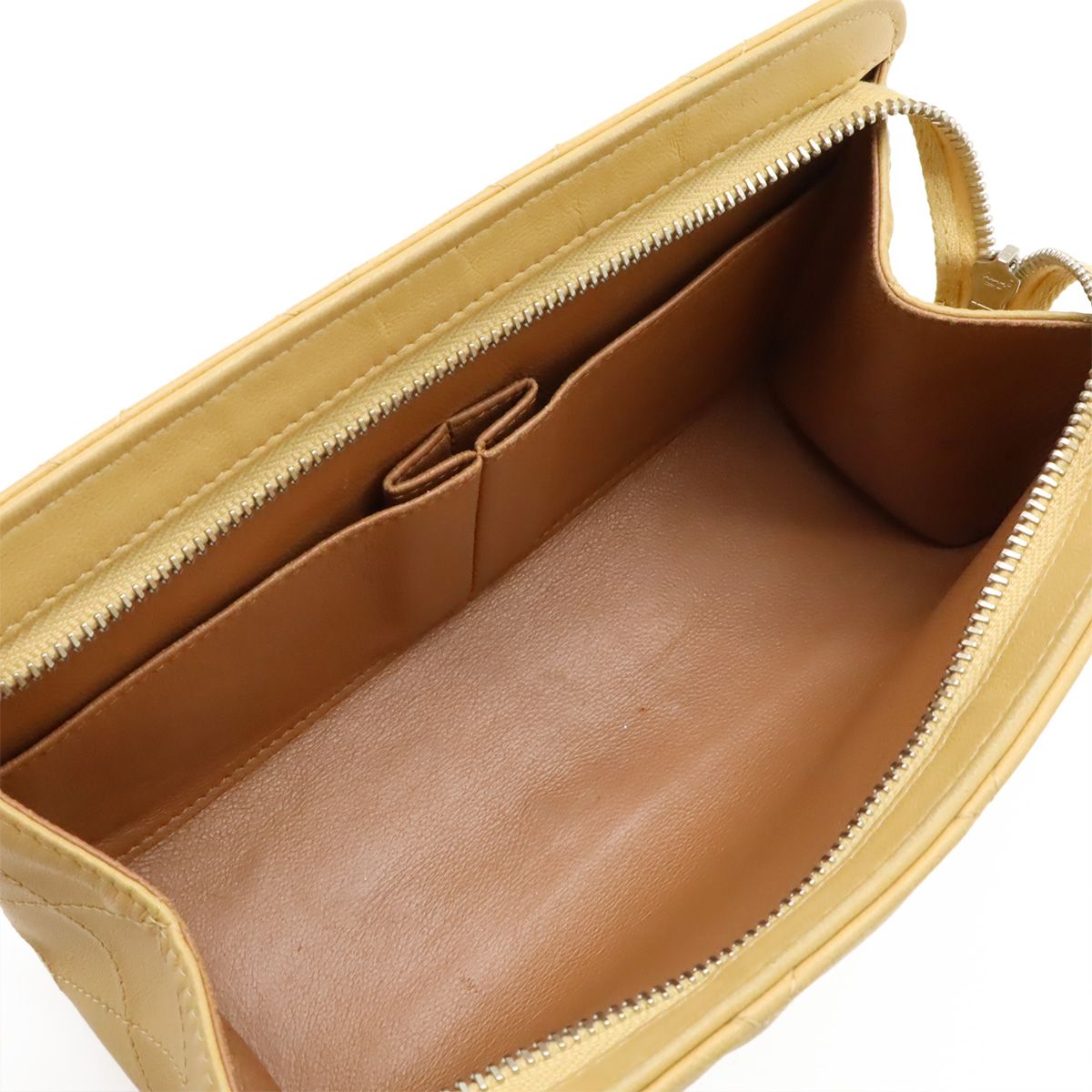 Chanel Quilted CC Logo Makeup Pouch Cosmetic Multi Case Lambskin Beige Silver — view 5