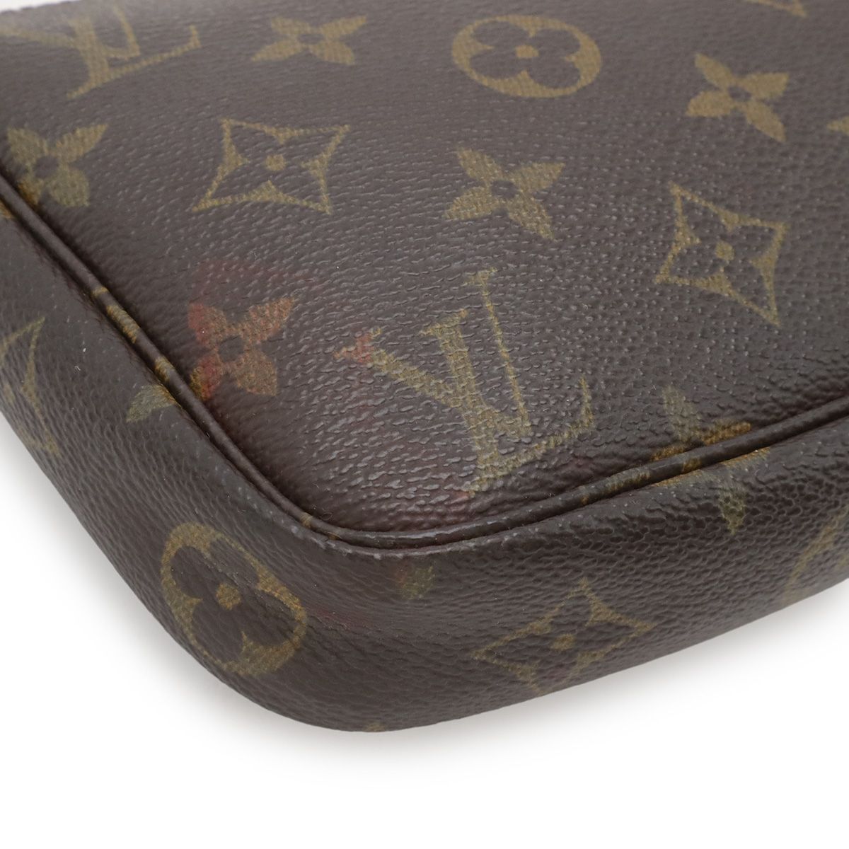 Louis Vuitton Monogram Pochette Pouch Handbag Party — view 3