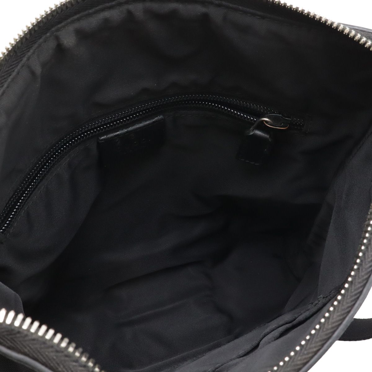 Gucci Sherry Line Shoulder Bag Crossbody Nylon Canvas Black Green Red — view 6