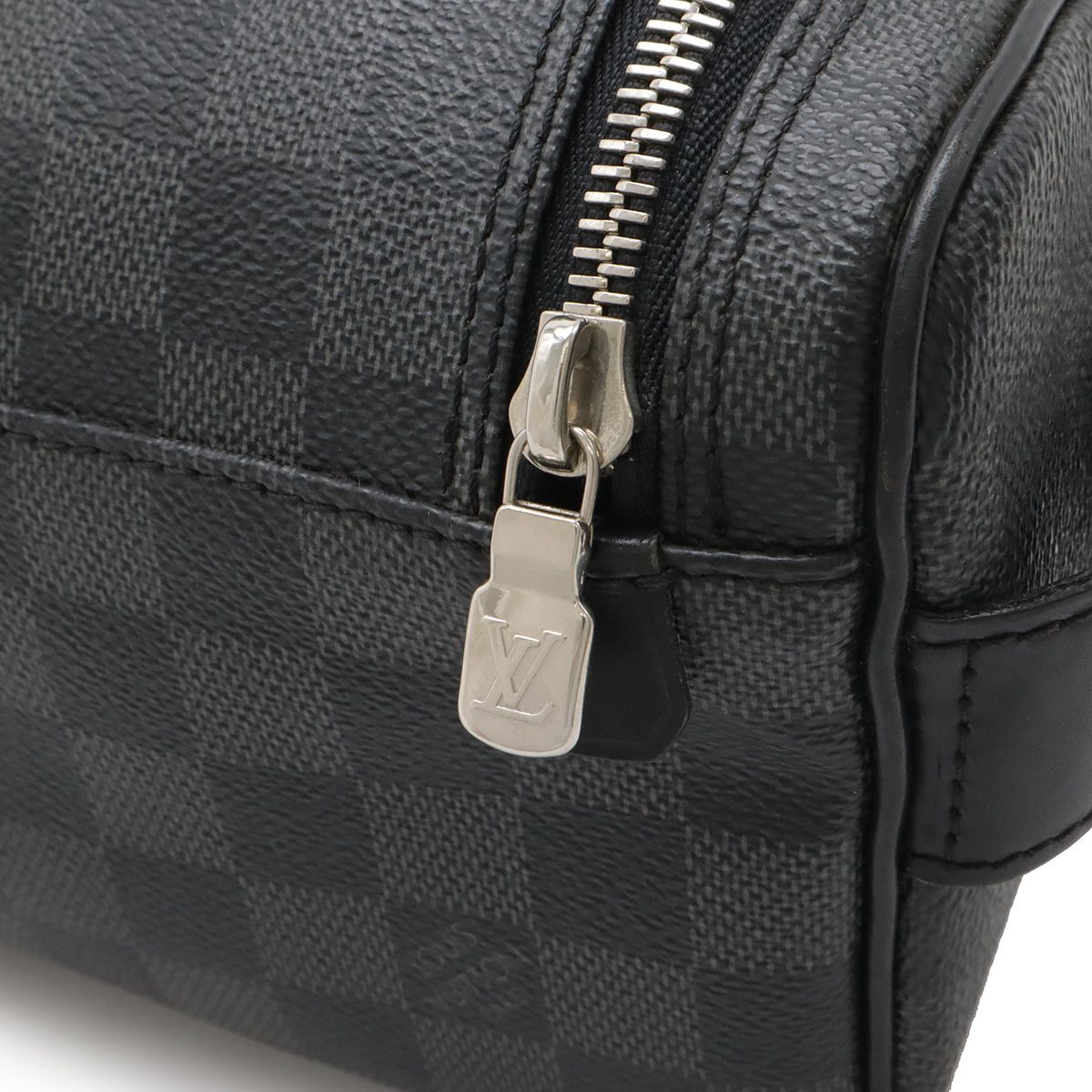 Louis Vuitton Damier Graphite Toilette Pouch Travel Clutch Handbag — view 4