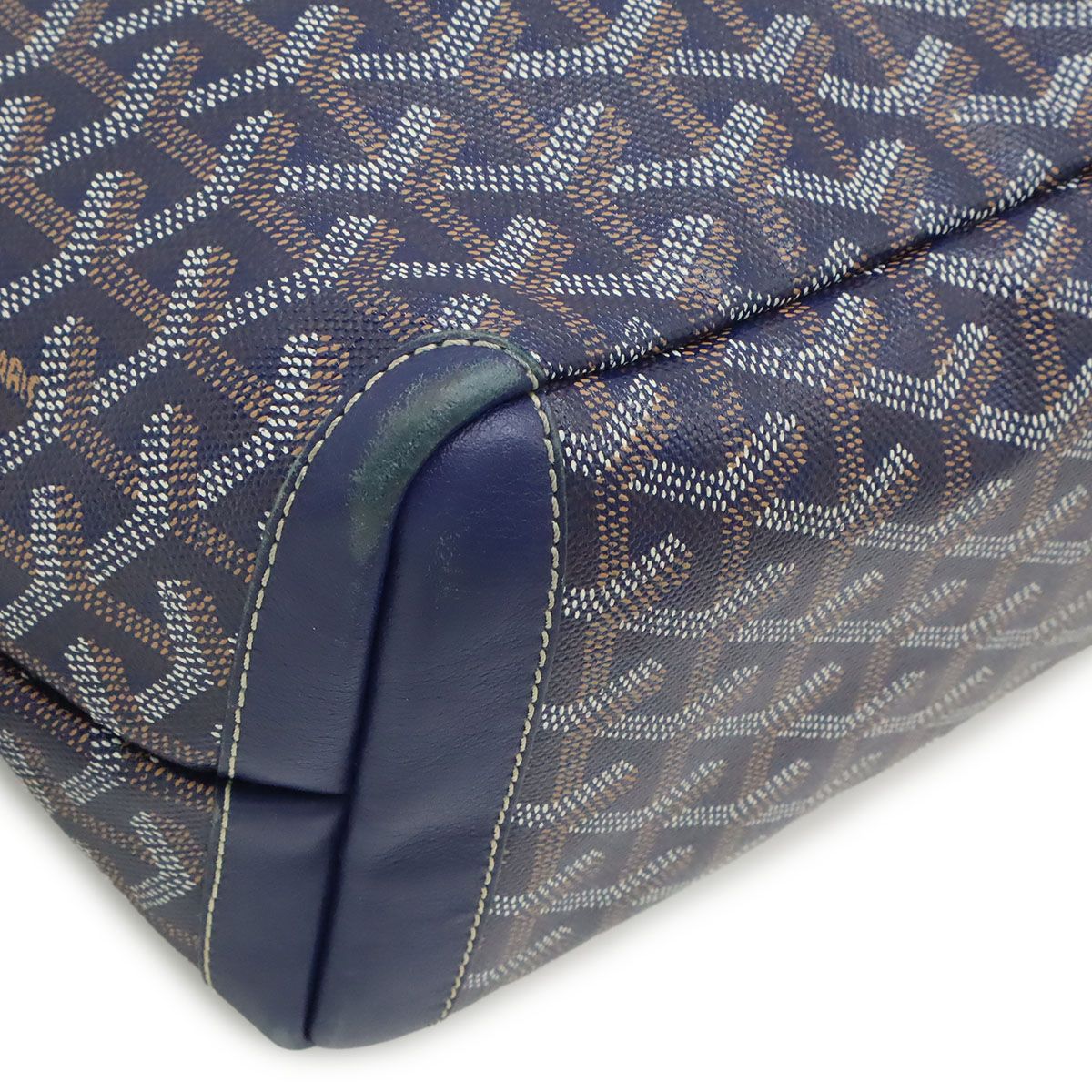 Goyard Artois PM Tote Shoulder Bag Leather Navy Initials — view 3