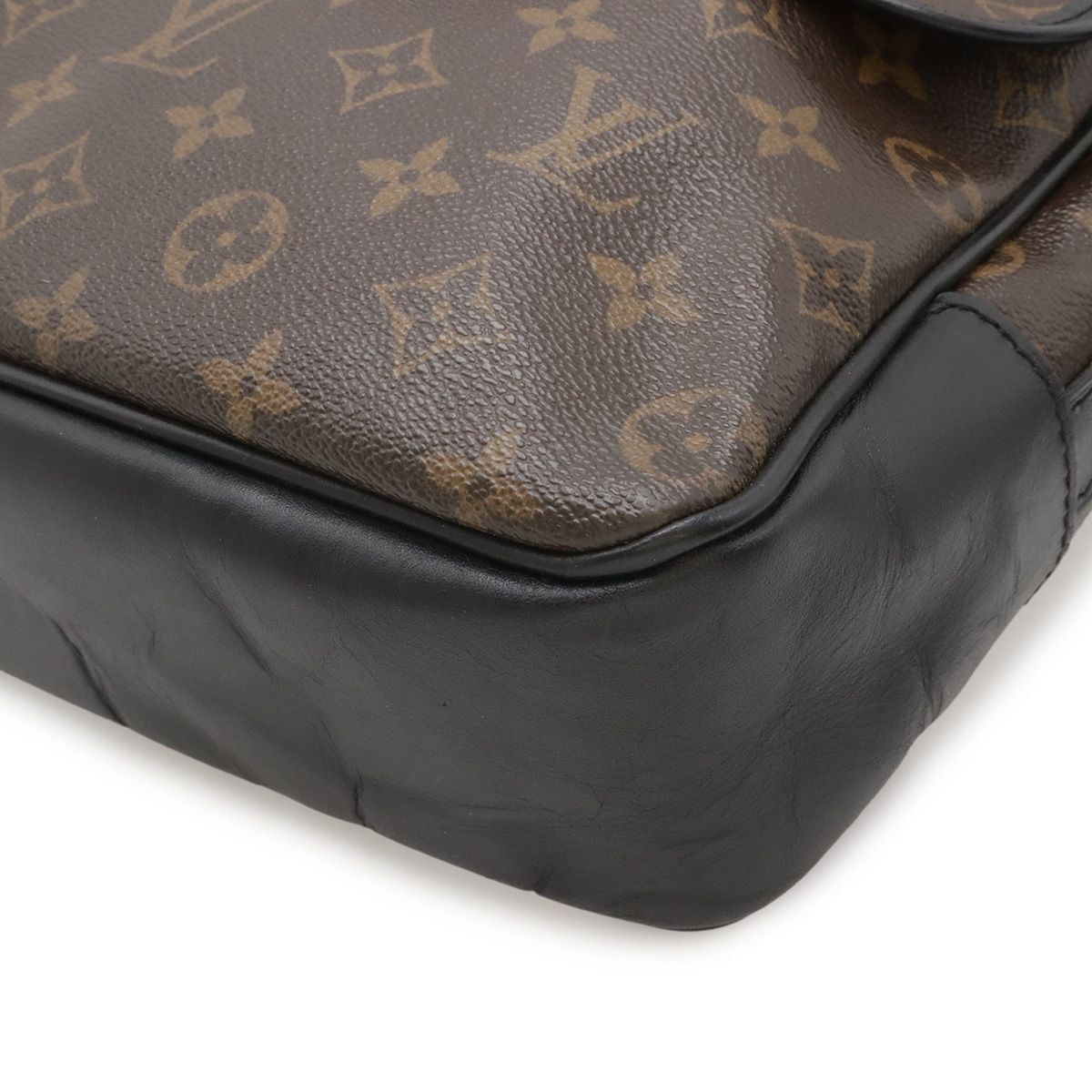Louis Vuitton Monogram Macassar Bus GM Shoulder Bag — view 3