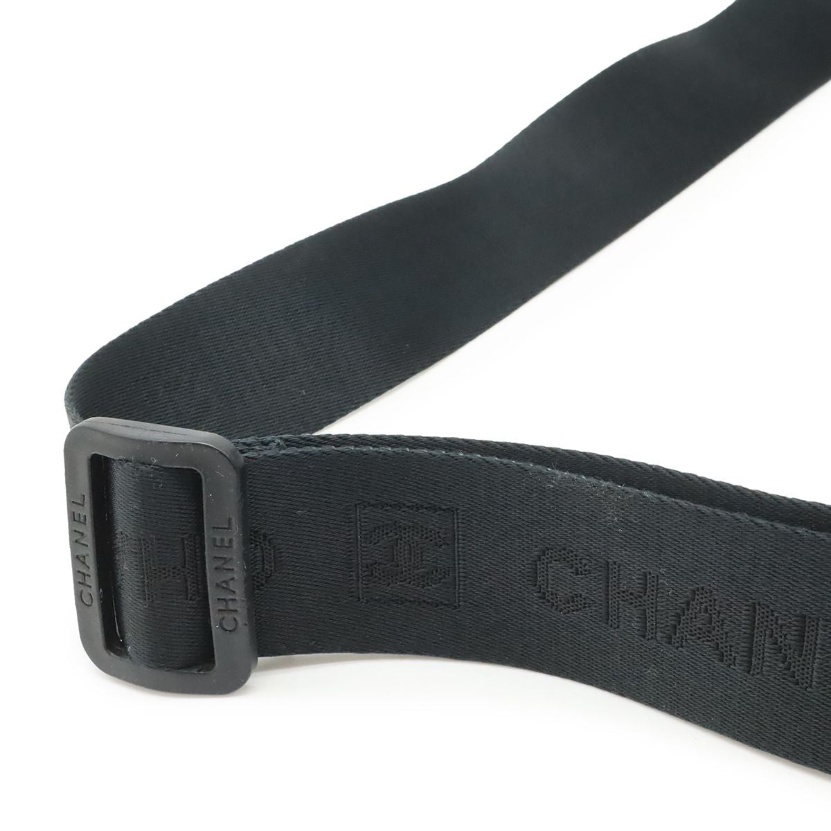 Chanel Sports Line CC Logo Messenger Bag Crossbody Quilted Nylon Navy Black — view 4