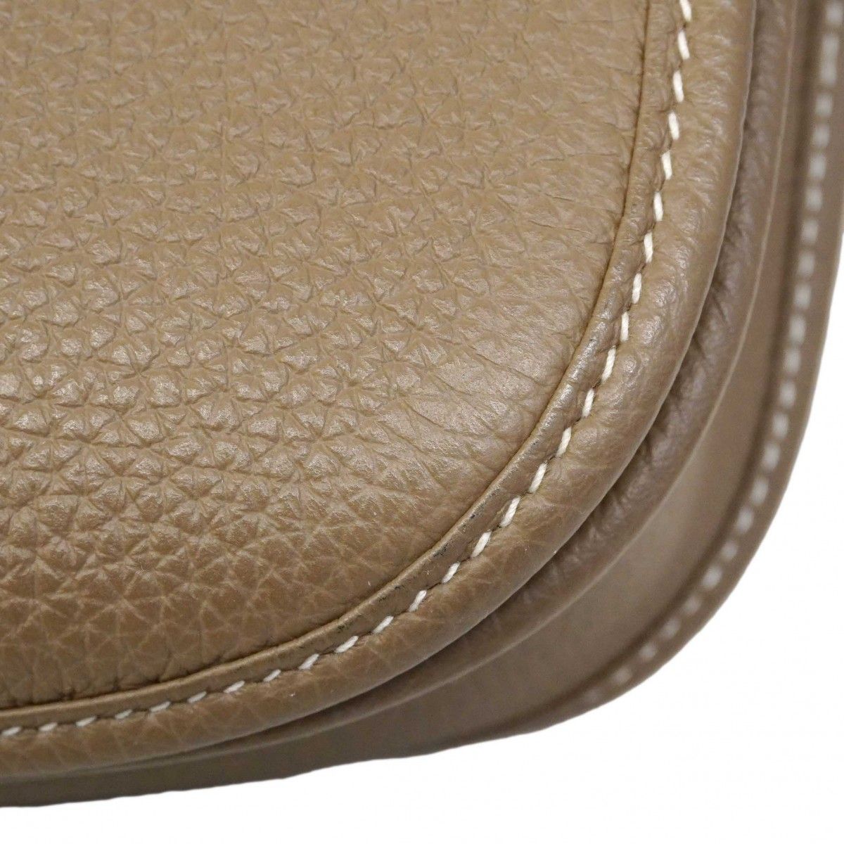 Hermes Shoulder Bag Evelyne Taurillon Clemence Etoupe — view 6