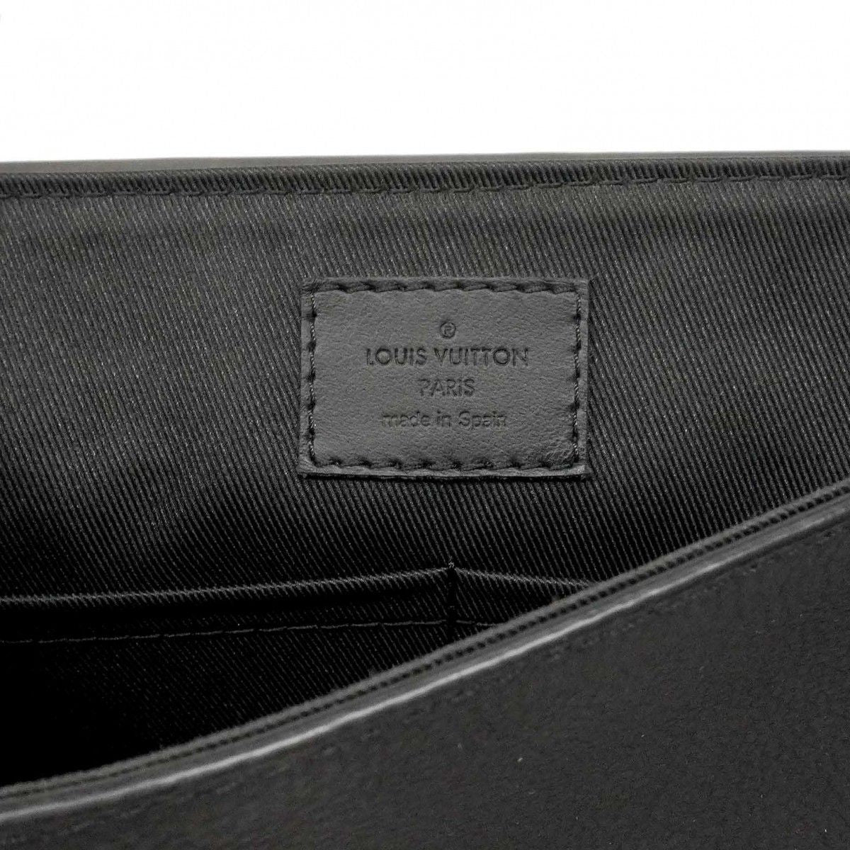 Louis Vuitton Shoulder Bag LV Aerogram Takeoff Messenger Noir — view 5