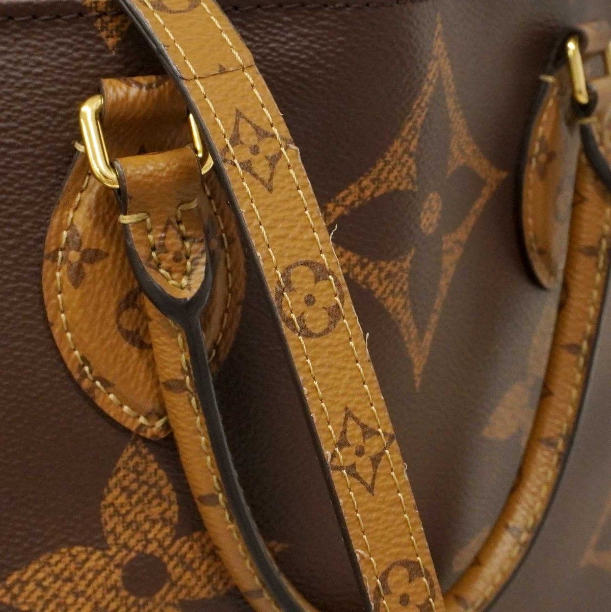 Louis Vuitton Tote Monogram Giant Reverse On The Go GM Brown 2-Way — view 8