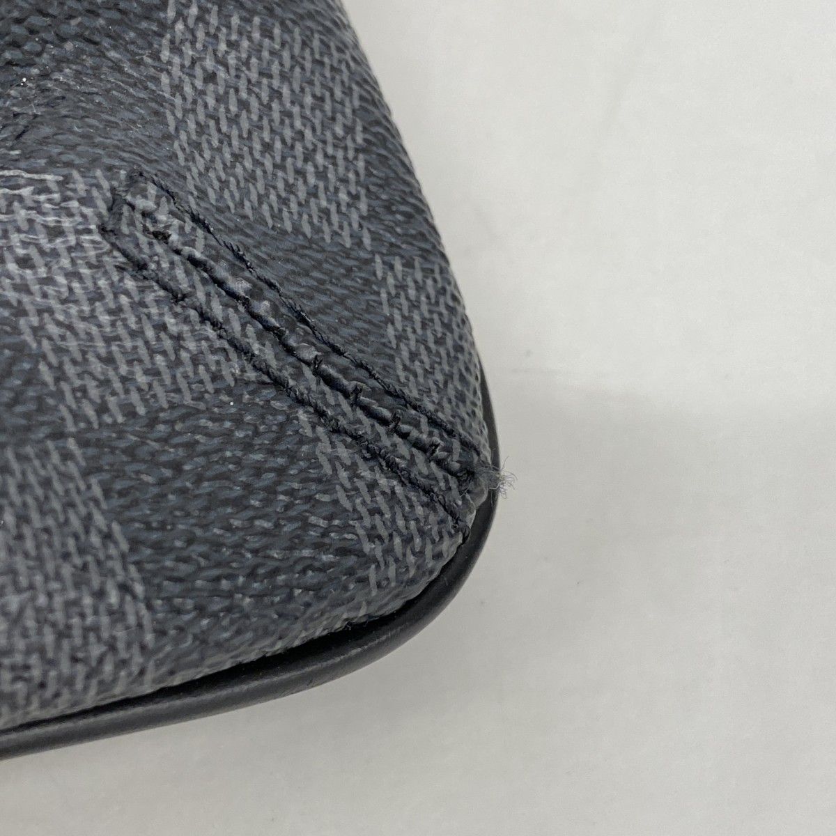 Louis Vuitton Shoulder Bag Damier Graphite Thomas Black Gray — view 6
