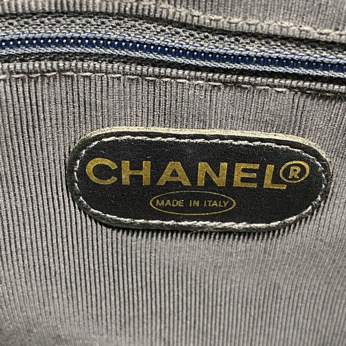 Chanel Chain Tote Triple Coco Caviar Leather Navy Gold — view 5