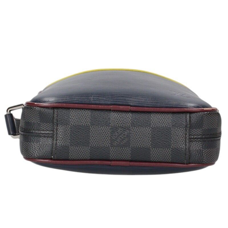 Louis Vuitton Danube Slim Epi Damier Graphite Shoulder Bag — view 4