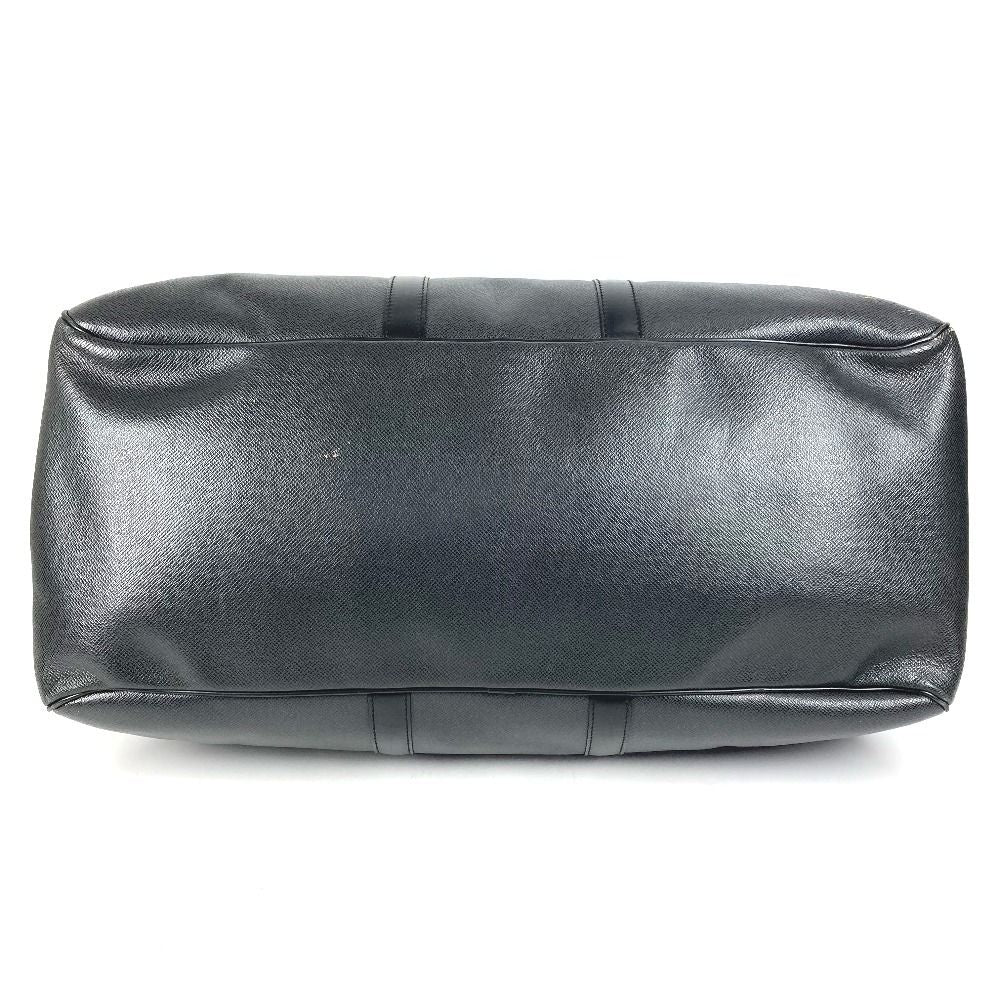 Louis Vuitton Boston Bag Kendall GM Taiga Leather Ardoise Black — view 5